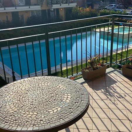 Pool Apartment ベッラージョ エクステリア 写真
